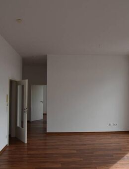 3-Zimmer-Wohnung mit Blick auf den Hafen in Leer - Leer (Ostfriesland)