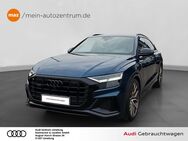 Audi Q8, 3.0 TFSI 55 e quattro S line Optik-Paket Top View, Jahr 2021 - Lüneburg