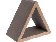 TIAKI Kratzmöbel Dreieck aus Wellpappe - L 45 x B 22,5 x H 40,5 cm