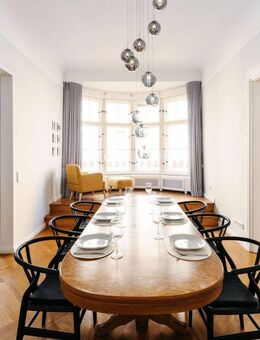 Exklusiv sanierte Altbau Wohnung in Bestlage - München