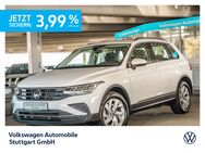 VW Tiguan, 2.0 TSI Life, Jahr 2022 - Stuttgart