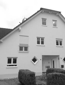 Großzügige Doppelhaushälfte mit eigenem Garten und zwei komfortablen Außenstellplätzen! - Taunusstein