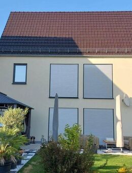 Exposé - Stilvolles Stadthaus an der Elbe mit traumhaftem Blick ins Grüne - Dresden