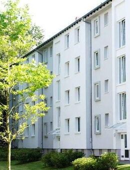 Horn-Lehe - renovierte 3-Zimmer-Wohnung mit großzügigem Balkon und modernem Duschbad - Bremen