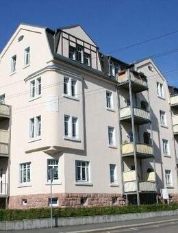 Single-Wohnung mit Einbauküche und Balkon ! - Lichtenstein (Sachsen)