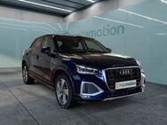 Audi Q2, 35 TFSI advanced, Jahr 2023 - München