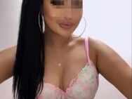 100 € 60 min Bei mir PASST ALLES REIN - HIER BIST DU RICHTIG 🔥 🎯 Ich bin ein verficktes junges Ding 🐥die auch gerne reife Männer mag👄LECKEN&ANAL💋du wirst NICHT AUFHÖREN ZU LECKEN 🟡meine Hände🍒machen dich total heiss - Hamburg Altstadt