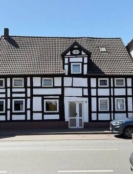 Geschmackvolles Einfamilienhaus im Herzen von Beverungen - Beverungen