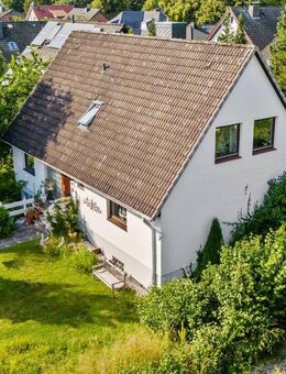 Liebevoll gestaltetes Einfamilienhaus am Bramfelder See - ruhige Lage, toller Garten und viel Platz zum Leben - Hamburg
