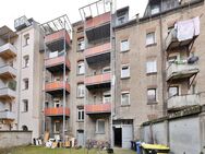 Großzügige 4-Zimmer-Wohnung mit Tiefgaragenstellplatz in Schweinau - Nürnberg