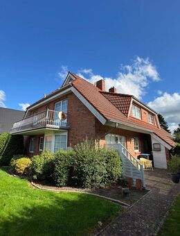 Gemütliche Obergeschosswohnung in schöner Wohnlage in Leer-Loga - Leer (Ostfriesland)