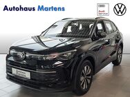 VW Tiguan, 1.5 l Life eTSI OPF, Jahr 2022 - Grevesmühlen