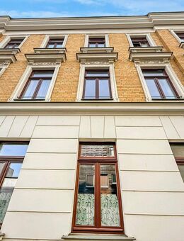 Lichtdurchflutete 2-Zimmer-Wohnung im sanierten Gründerzeitbau in zentraler Leipziger Lage - Leipzig