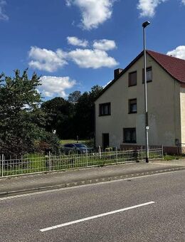 Achtung Schnäppchen: Großes Wohnhaus mit schönem Grundstück, auch für zwei Familien nutzbar! - Frohburg
