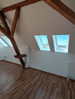 Traumhafte Altbauwohnung im Dachgeschoss - Augsburg