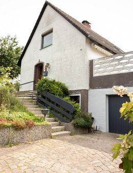 Neuvermietung: Idyllisches Einfamilienhaus mit Gartenparadies - Eutin
