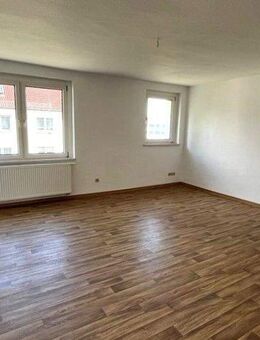 Wohnen Am Karpfenteich - Sanierte Wohnung in ruhiger Lage - Oschersleben (Bode)