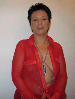 Longshirt rot in M langarm - Potsdam Zentrum