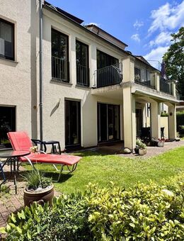 Tolle Lage! Großzügige 3-Zimmer-Wohnung mit Terrasse, Garten und Blick ins Grüne in Haan. - Haan