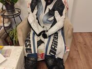 Gr. 56, DAINESE Kombi mit integrierten Protektoren! - Lucka