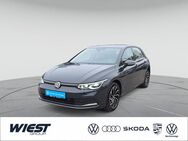 VW Golf, 1.5 TSI VIII Style, Jahr 2020 - Darmstadt