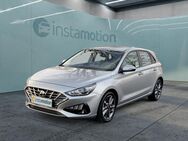 Hyundai i30, 1.0 T-GDI 48V-Hybrid Trend, Jahr 2022 - München