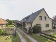 Familienidyll in der Prignitz: Gepflegtes 6.-Zi-EFH mit Scheune und großem Grundstück - Perleberg Zentrum