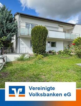 GELEGENHEIT! TOLLES HAUS MIT AUSSICHT UND 3 GARAGEN! - Pfullingen