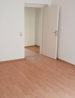 Helle perfekt geschnittene 3-Raum-Wohnung im 1. Obergeschoss im Zentrum (Gartenstraße) inkl. Keller und Fahrradraum - Fürstenwalde (Spree)