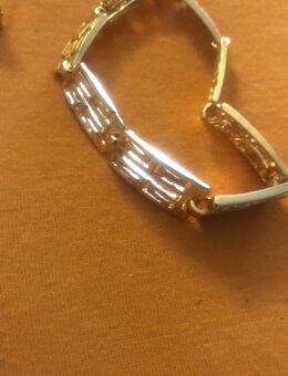 Armband zu Verkaufen oder Versand mit Sendung Nummer - Dresden