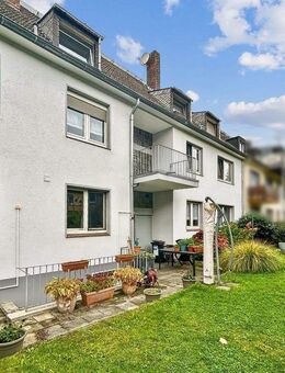 Gepflegtes 6-Parteien-Haus in ruhiger Seitenstraße von Duisburg - Duisburg