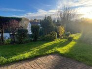 Idyllisches Wohnen am Feldrand: Charmante Souterrain-Wohnung mit Garten in ruhiger Lage von Kirkel - Kirkel