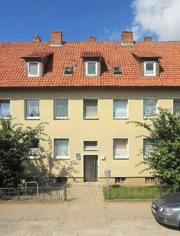 Gemütliche 3-Zi.-Dachgeschoss-Wohnung in Springe mit Garten - Springe