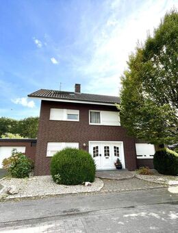 Velen-Ramsdorf: XXL Ein- bis Zweifamilienhaus mit Doppelgarage auf Erbpachtgrundstück mit Kaufoption - Velen