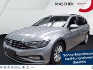 VW Passat Variant, 1.5 TSI Business, Jahr 2024 - Wackersdorf