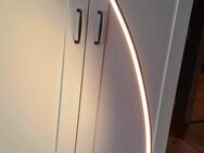Stehlampe Leselampe LED Lampe Top Zustand Höhe ca. 161 cm - Berlin