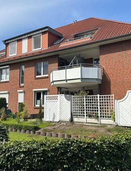 Moderne & helle 2 Zimmer DG-Wohnung mit Loggia - Kölln-Reisiek