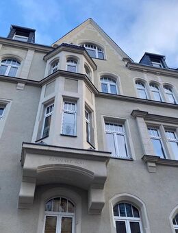 Stylischer Altbau - 4 Zimmer Wohnung mit Balkon und vielen kleinen Details frei zum 01.07.2025! - Plauen