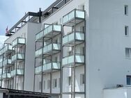 Schöne 1-Zimmer-Wohnung mit Einbauküche, großem Balkon und Aufzug in zentraler Lage von Neumünster zu vermieten - Neumünster