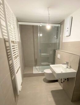 *sanierte Wohnung mit Balkon* - Essen