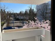 Traumhafte Wohnung - großzügig mit schönem Sonnenbalkon - München
