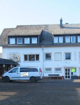 MFH mit großem Potential und vielen Optionen- inkl. zus. Bauplatz - Beltheim