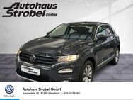 VW T-Roc, 1.0 TSI Style Bluet, Jahr 2020 - Schnaittach