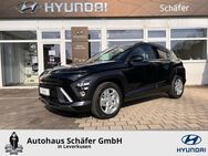 Hyundai Kona, 1.0 T-GDi (SX2) TREND P digitales Scheinwerferreg, Jahr 2023 - Leverkusen
