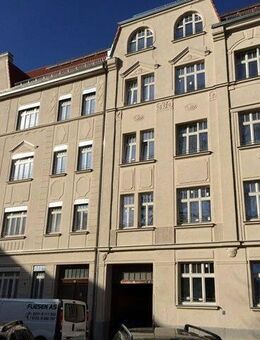 3 Raum Wohnung I Energieklasse B I Balkon I Kernsaniert 2015 I Solarthermie I Wohnküche - Leipzig