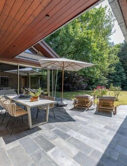 Rückzugsort am Waldrand - repräsentative Villa auf parkähnlichem Grundstück - Ratingen