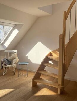 Provisionsfrei: Lichtdurchflutete Maisonette Wohnung - Hamburg