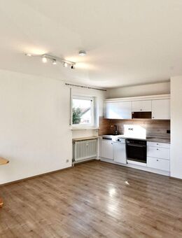 Gelegenheit - moderne helle freie 2-Zimmer Terrassenwohnung + Stellplatz mitten in Oberreute zu verkaufen - Oberreute