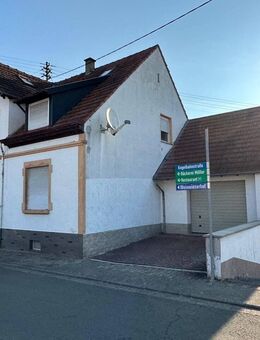 TOP Gelegenheit! Zweifamilienhaus mit großem Garten zu verkaufen - Reipoltskirchen