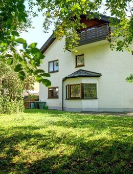 Ruhe und Idylle auf einem besonders großen Grundstück! Doppelhaushälfte in Waldtrudering - München